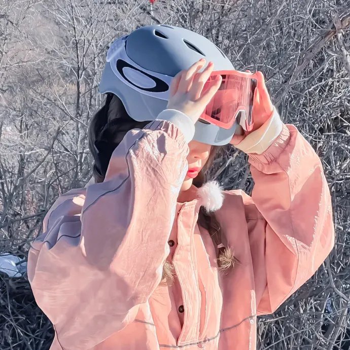 葛妮斯派特洛之风情万种